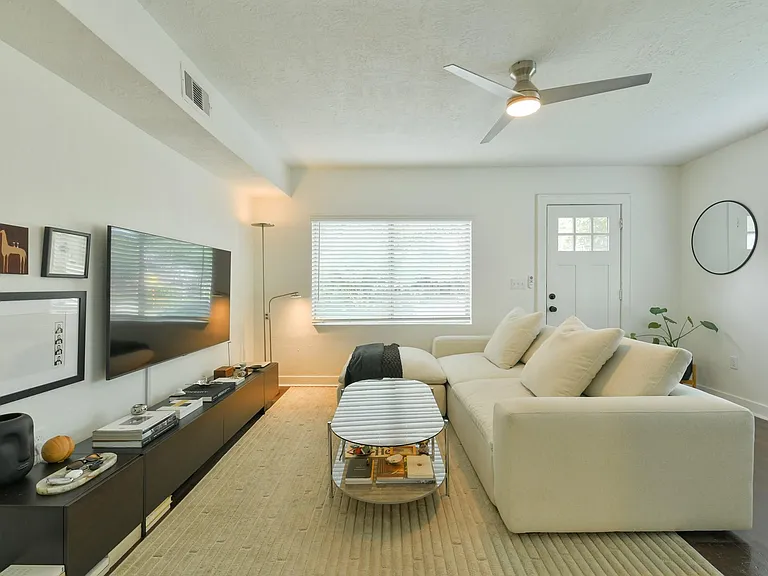 4203 Rusk St #1 — Photo 1