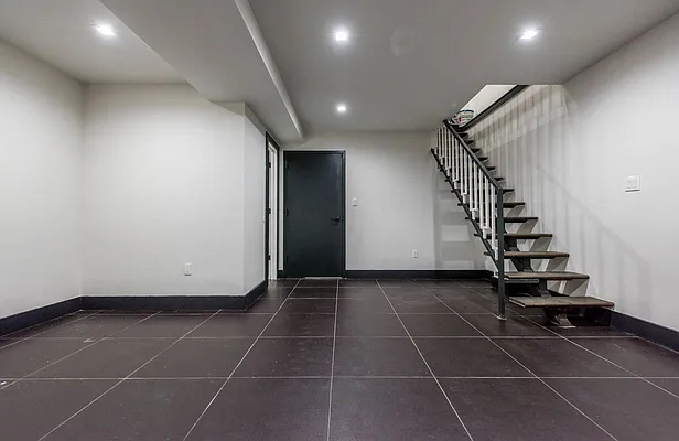 Rented by Rennit Inc. | media 20