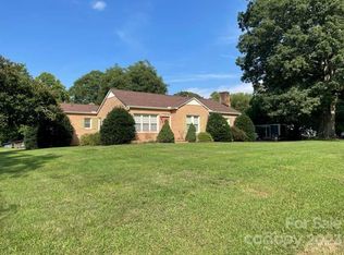 596 Hilltop Rd, Oakboro, NC 28129