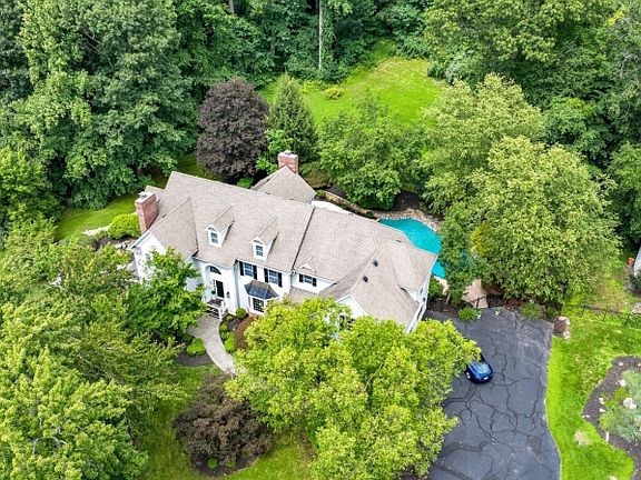 3rd image of 7 Stillery Rd