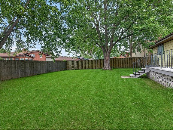 2nd image of 5038 W 87th Pl