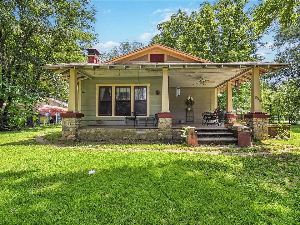 1st image of 305 Ewalt Ave