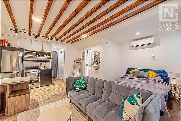 Rented by Nolita Group | media 9