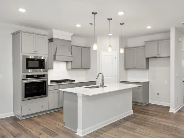 3851 Well Fleet Dr, Willow Spring, NC 27592