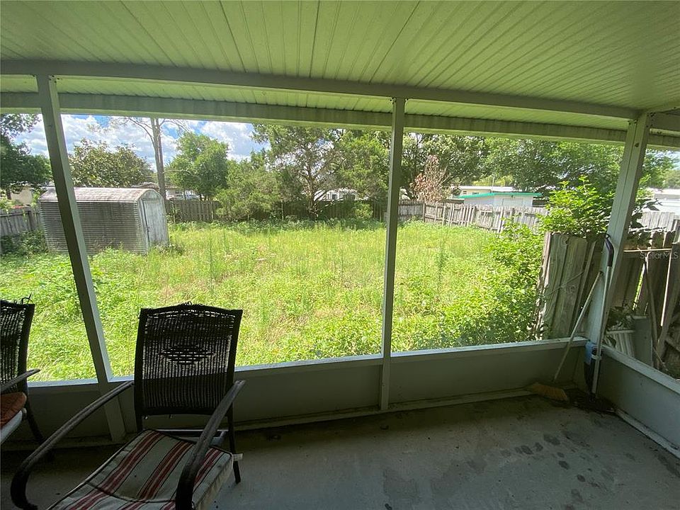 2nd image of 9620 SE 161st Pl