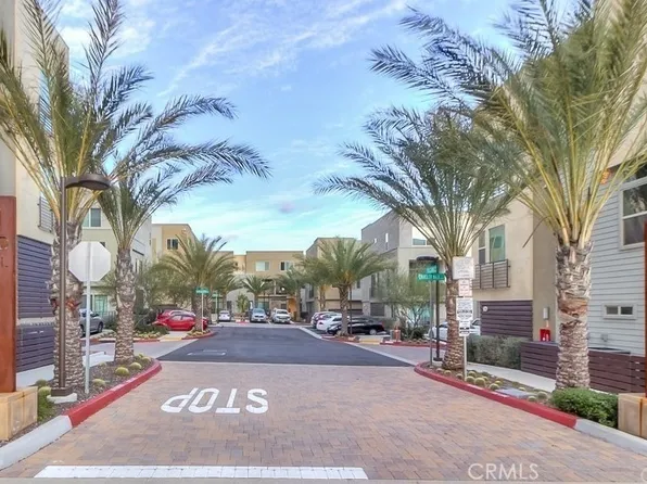 630 Chandler Walk, Upland, CA 91786