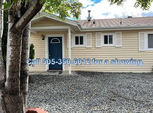 606 Rincon De Romos Dr SE, Rio Rancho, NM 87124