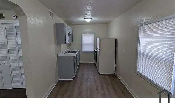 793 Boulevard St #2 — Photo 18