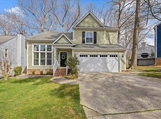 1305 Bridgeport Dr, Raleigh, NC 27615