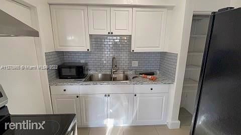 3rd image of 1245 Ali Baba Ave