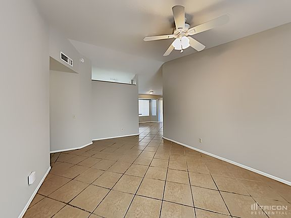 3rd image of 1422 S 66th Dr