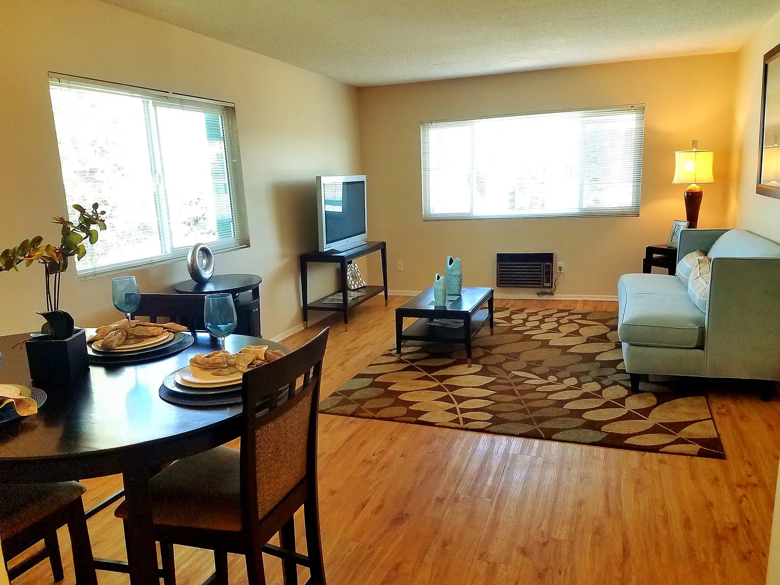 Park Parthenia Apartments — Photo 2