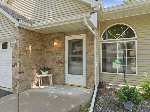 6079 Courtly Alcove Unit B, Saint Paul, MN 55125