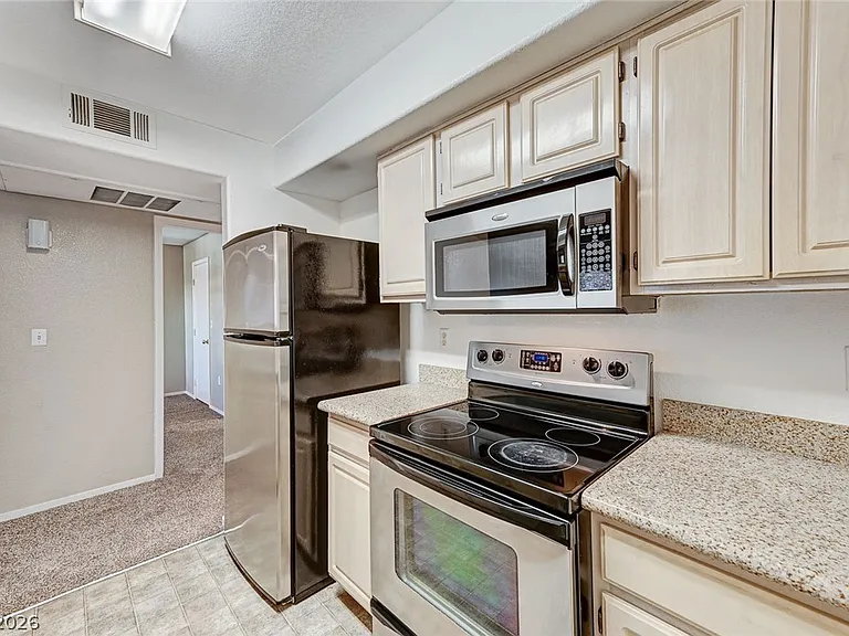 555 E Silverado Ranch Blvd #2086 — Photo 16