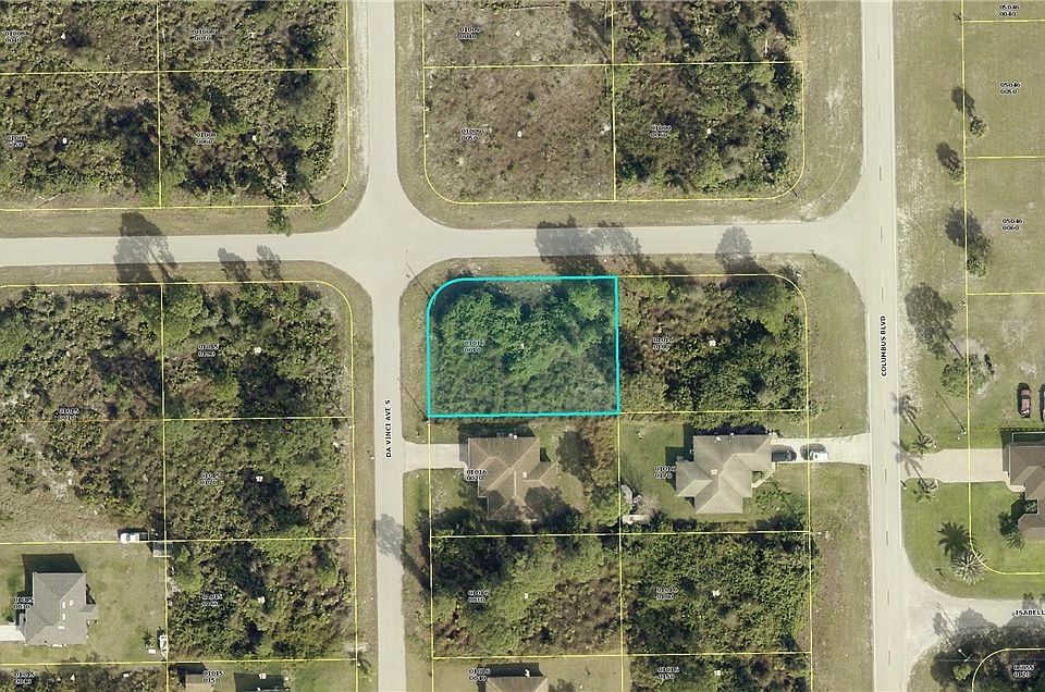 2nd image of 717 Da Vinci Ave S
