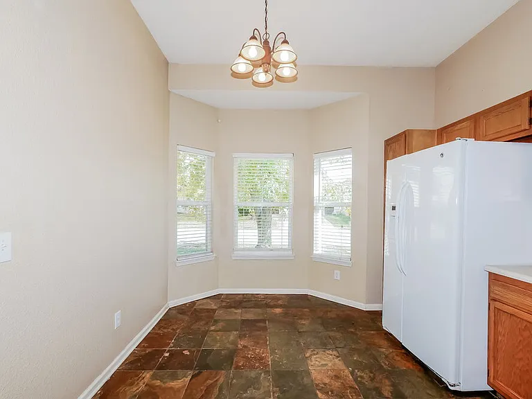 720 Treyburn Lakes Way — Photo 8