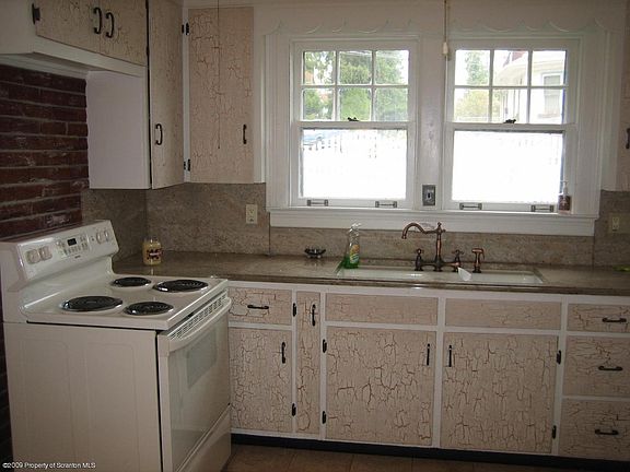 5th image of 1771 N Main St
