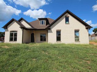7 Branch Creek Dr, Jackson, TN 38305