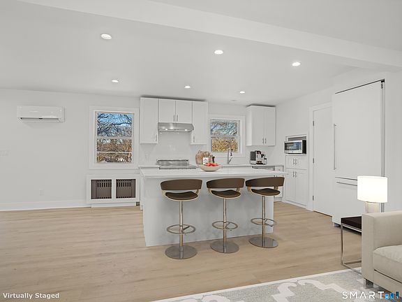 3rd image of 39 Crane Road