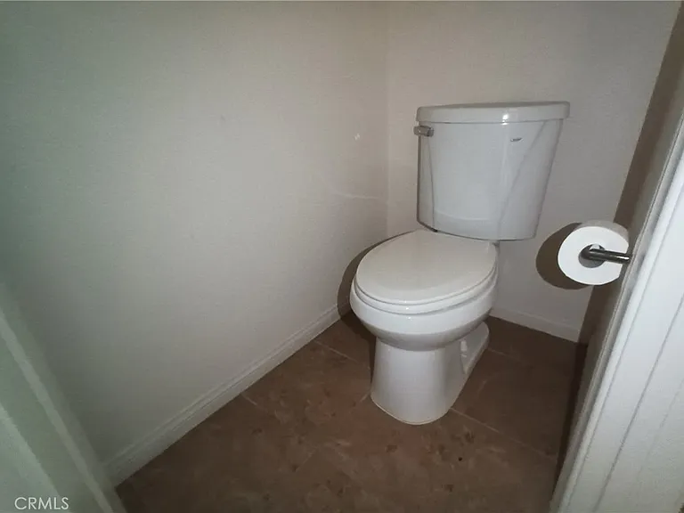 902 N Botanica Ln — Photo 11