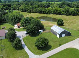 2714 Pea Ridge Rd, Waddy, KY 40076