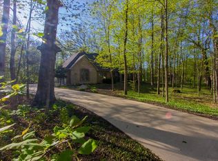 80 Long Grove Rd, Yorkville, IL 60560