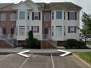 1451 Barnhardt Ln #707, Rahway, NJ 07065