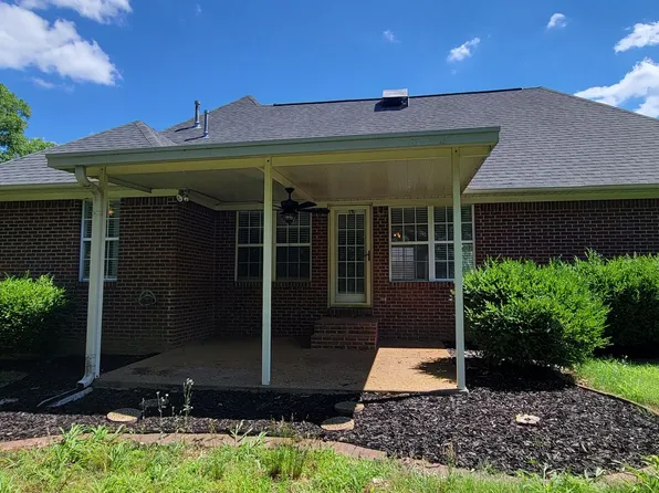 39 Baker Dr, Jackson, TN 38305