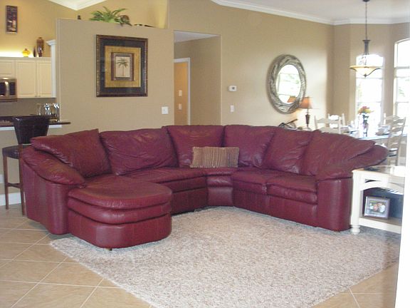 4th image of 1001 Heatherwood Way