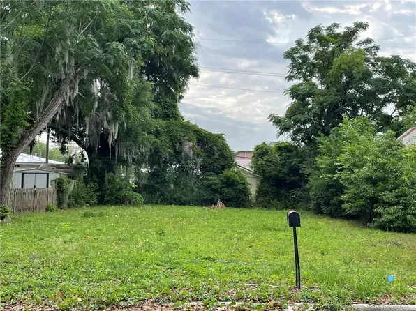 2918 Wolfe St, Brunswick, GA 31520