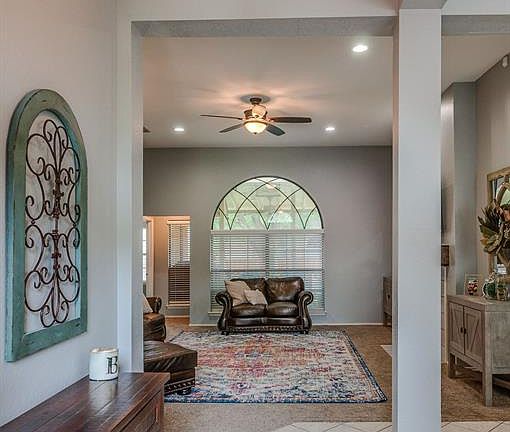 5th image of 4200 South Fwy Suite 245