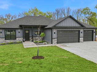 14681 Wellstead Dr, Hallsville, MO 65255