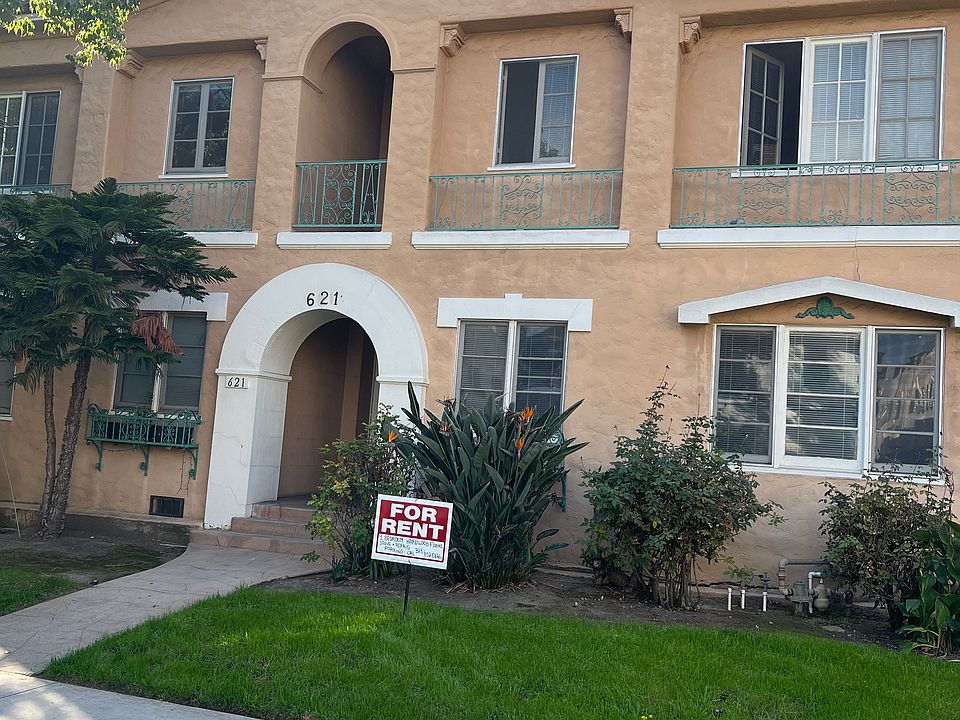 1st image of 621 S Cloverdale Ave APT 104
