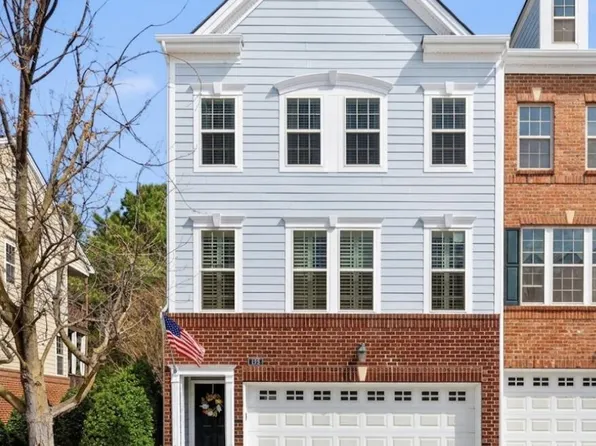 108 Butterbiggins Ln, Apex, NC 27539