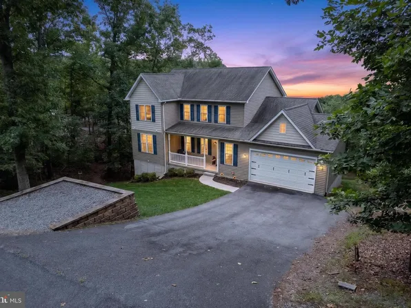 517 Northwood Cir, Cross Junction, VA 22625