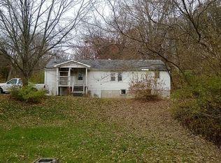 7528 Nelson Ln, Millstadt, IL 62260