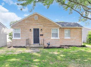 150 N Pershing Dr, Lancaster, OH 43130