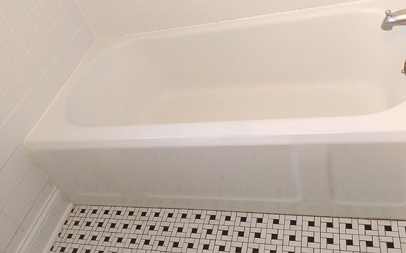 4th image of 6053 W Berenice Ave
