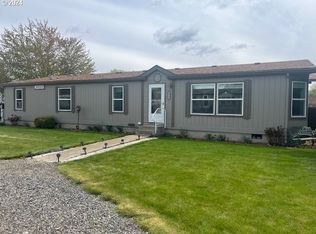 10505 W 5th St, Island City, OR 97850