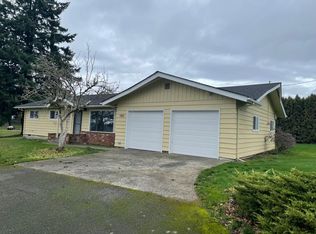 1769 N 3rd Ave, Stayton, OR 97383