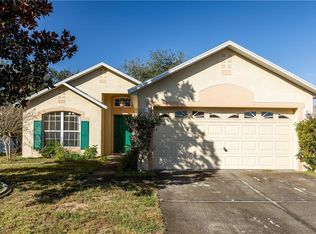 858 Vanderbilt Dr, Eustis, FL 32726