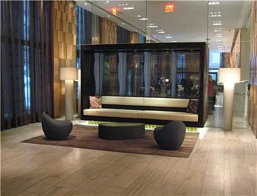 Rented by R New York | media 8