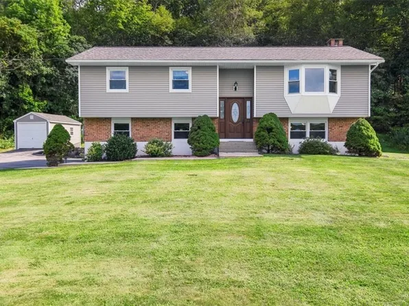 23 Larchmont Drive, Hopewell Junction, NY 12533