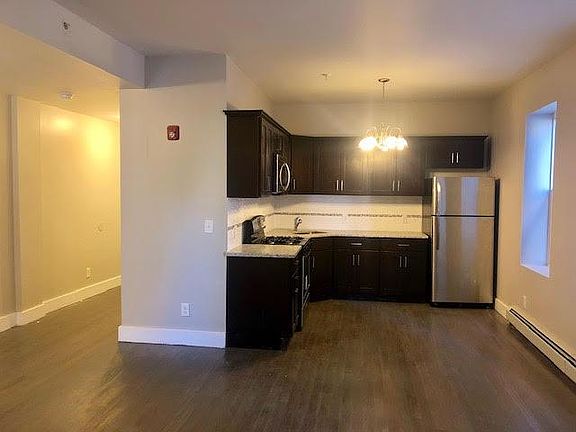 2nd image of 116 N Arlington Ave #2