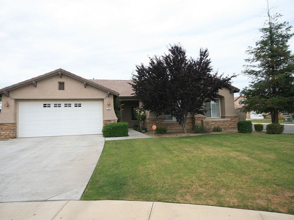 1st image of 209 Crimson Creek Ct