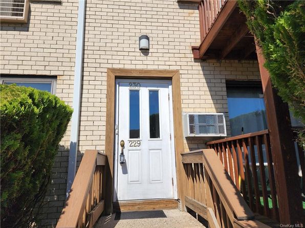 Spring Valley Condos Spring Valley NY Condos & Apartments For Sale - 25 Listings | Zillow
