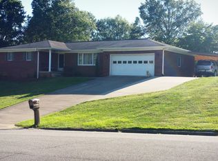87 Geneva Dr, Tell City, IN