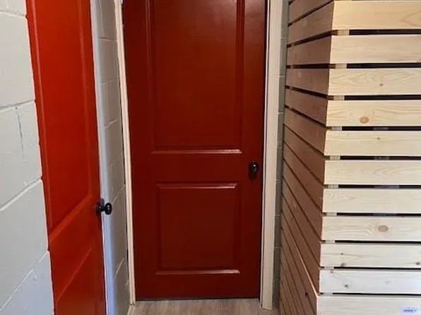 902 Gladstone St, Florence, SC 29501