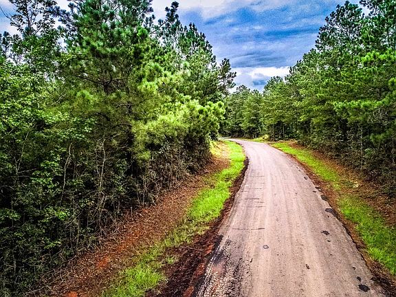 2nd image of County Road 433