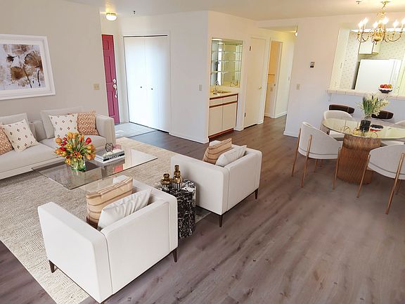 2nd image of 10246 Danube Dr